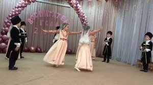 Лезгинка воспитанников детского сада «Родничок» с.Ботлих