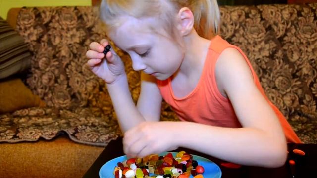 Распаковка конфет HARIBO (мармелад)