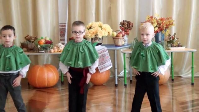 Детский садик "КАТЮША" г.Бровары. Утренник "ЗОЛОТАЯ ОСЕНЬ-2014" 7 группа. смотреть онлайн