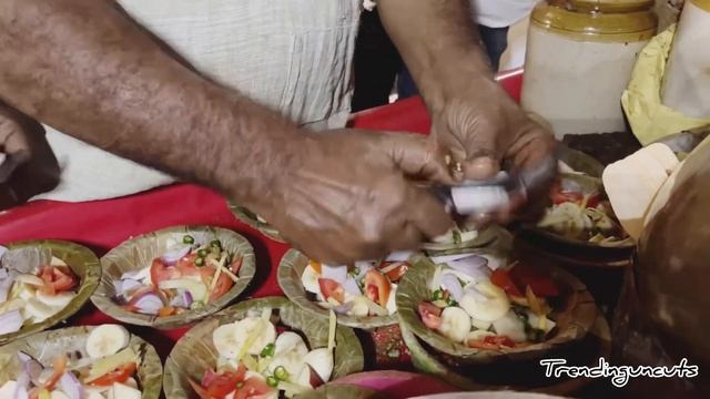 ₹40/- Ghaziabad best spicy ?️ ?Matra Chaat | Street food | #matarchaat #foodvlog #ghaziabad #viral смотреть онлайн
