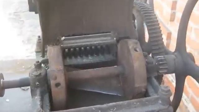 Соломо-корморезка + садовый измельчитель +дровокол смотреть онлайн