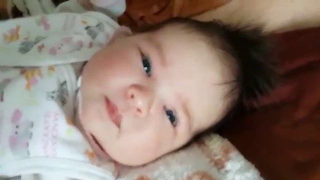 Спустя месяц голова новорожденного округляется смотреть онлайн
