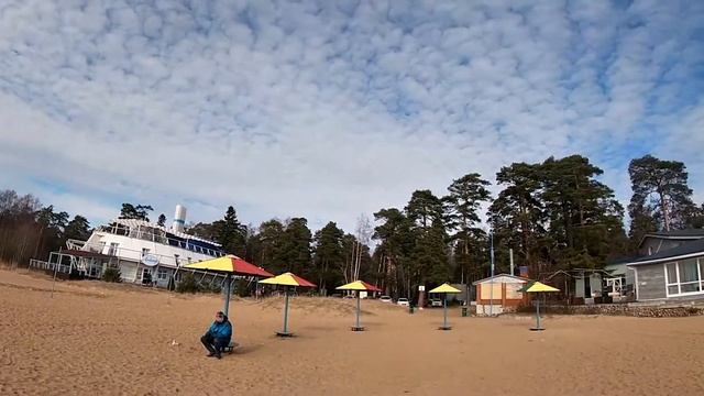 Поездка к Финскому заливу в Петергофе смотреть онлайн