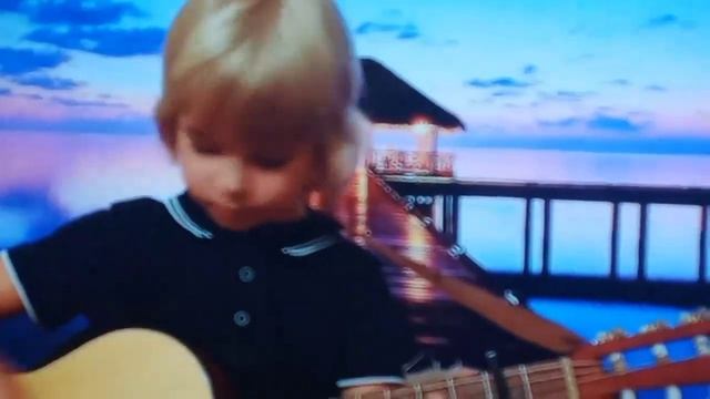 Танцы на стеклах (М.Фадеев) смотреть онлайн