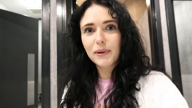 MY SNAPCHAT AI CONTROLS MY DAY смотреть онлайн