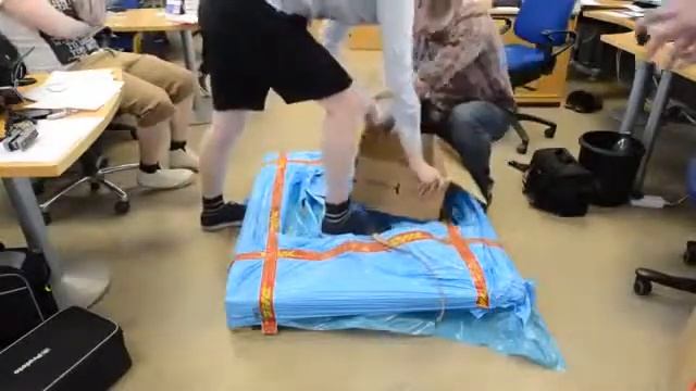 Как нужно упаковывать посылку смотреть онлайн