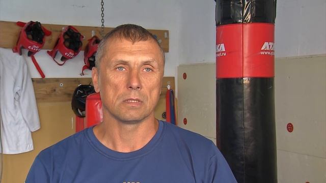 Смешанные единоборства, борьба, кикбоксинг, тайский бокс, рукопашный армейский бой, панкратион смотреть онлайн