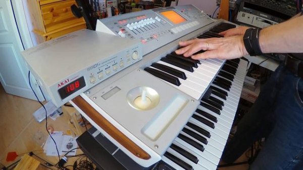 Akai SG01V demo String Ensemble 10.4.2021