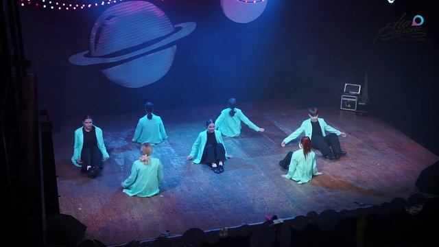 Студия #нарайоне | новогоднее #шоу #танцуемдобро | 1 группа «Деловые люди» | #танцынарайоне смотреть онлайн