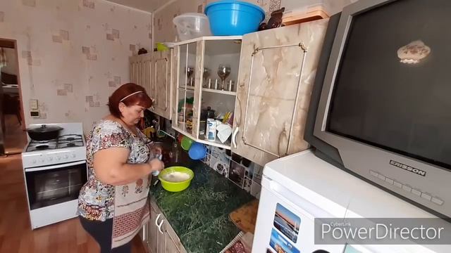 Утро!!! Как На масленой НЕДЕЛЕ блины ВО все стороны ЛЕТЕЛИ!!! смотреть онлайн