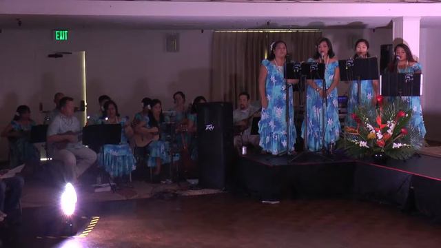 Makani Kai Ukulele смотреть онлайн