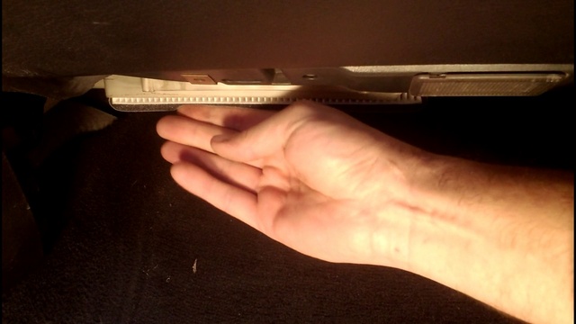 Замена салонного фильтра Volvo S60, S80