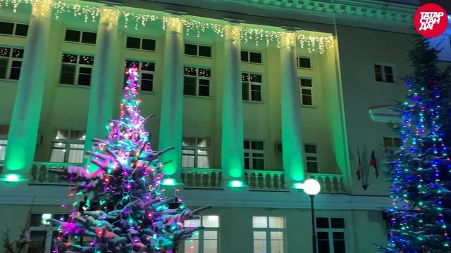 Самые «ленивые» чиновники Татарстана: сколько окон горят в офисах министерств после рабочего дня? смотреть онлайн