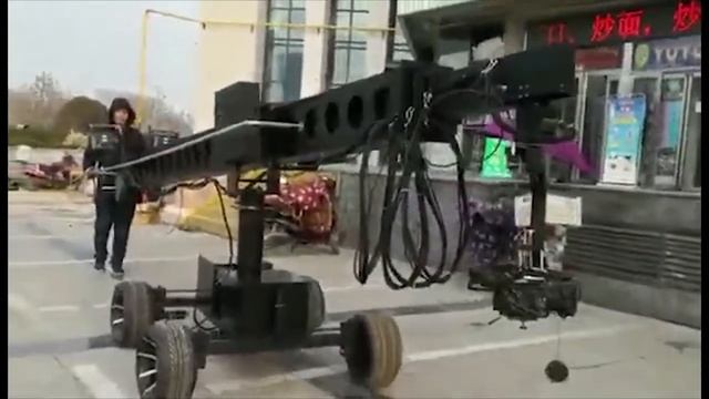 Телескопический операторский кран (4,8 - 9 метров) смотреть онлайн