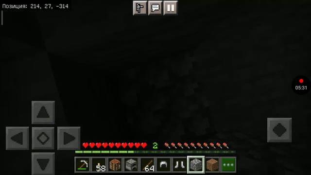 КТО ВЕСЬ ДЕНЬ МЕНЯ ПУГАЛ ПОКА Я НАХОДИЛАСЬ В ШАХТЕ В МАЙНКРАФТ?! | Конфетка Minecraft смотреть онлайн
