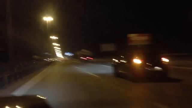 Subaru WRX STI vs Renault Megan RS смотреть онлайн