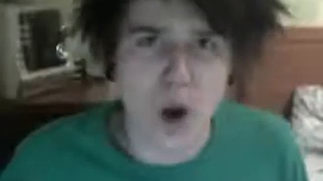 MaksKule's webcam video Вск 02 Май 2010 12:56:27 смотреть онлайн