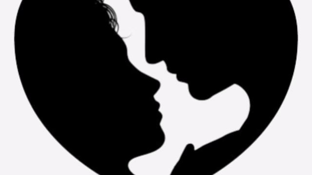 Раненые Чувства - Он тебя целует (кавер) смотреть онлайн