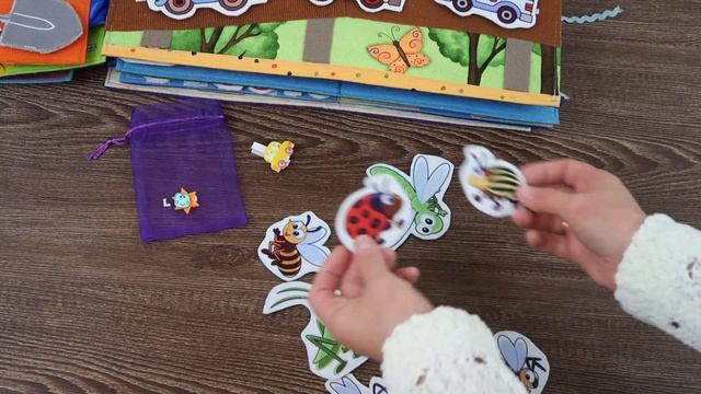 Развивающая книжка из фетра и ткани "Азбука" смотреть онлайн