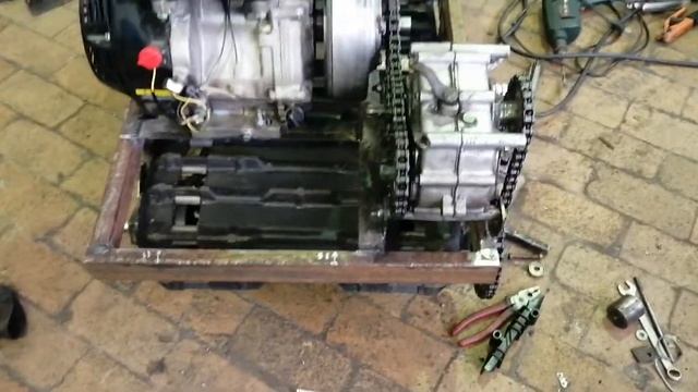 Мотобуксировщик своими руками с гусеницей от тайги и мотором 13 сил смотреть онлайн