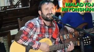 Саши Заифи    тут Мунд цавицат
