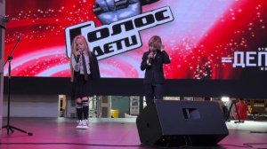 Адель Старостина & Никита Данько «Прекрасное далеко» .