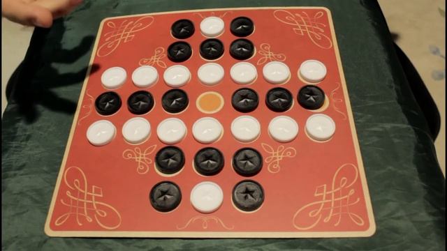 How to play and win Solitaire board game? смотреть онлайн