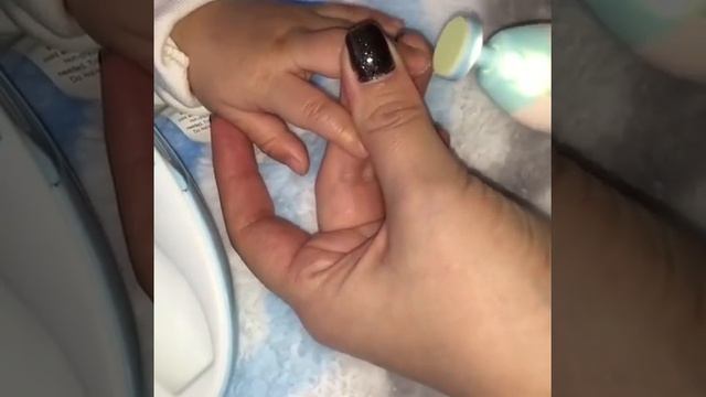 Baby Automatic Nail Trimmer смотреть онлайн