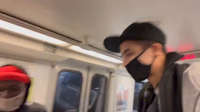 Chaunte, GrizzlyVisuals + 21 are great options for young folks in DC смотреть онлайн