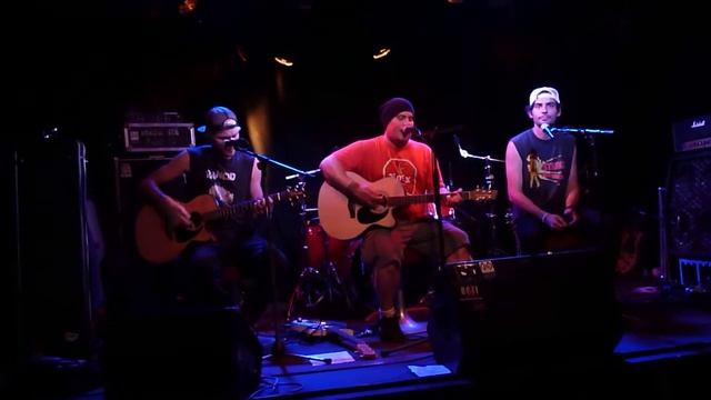 Aintuse - '¿Don't Eat Yellow Snow?' + Linoleum [NOFX Cover] (Acoustic Live At Vastavirta)