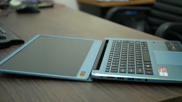 MURAH, KENCANG, IRIT, TIPIS, MEWAH | Review Acer Swift 3 AMD Athlon 300U смотреть онлайн