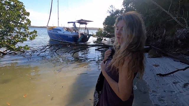 #43. Mud Bath Off the Grid - natures benefits! And how to Med Moor.... смотреть онлайн