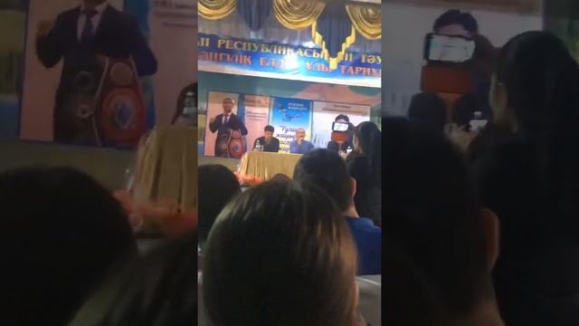 Канат Ислам не стесняясь рассказал все о порожний Головкин!!! смотреть онлайн