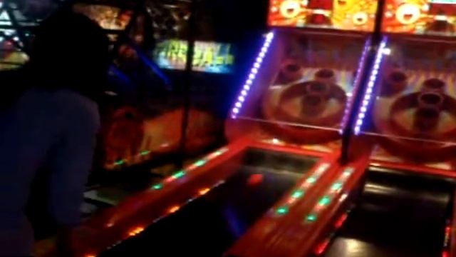 Ghost Bowling Arcade Games For Game Center смотреть онлайн