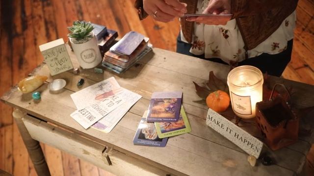 Aquarius- Blue Full Moon Oracle Reading - Oct 28, 2020 смотреть онлайн