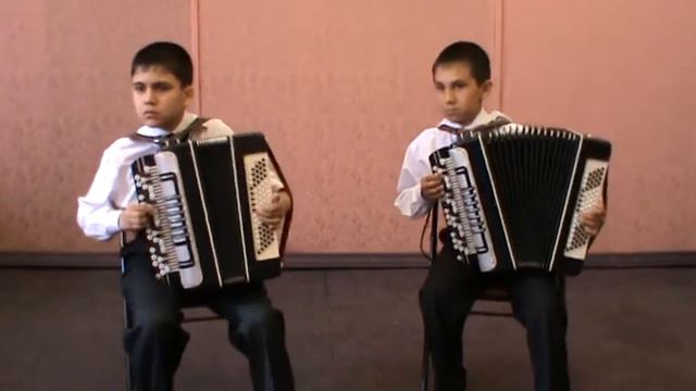 Гусейнов Титов - Лучинушка