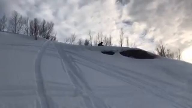 Summit 800 Размяли кости рядом с домом) смотреть онлайн