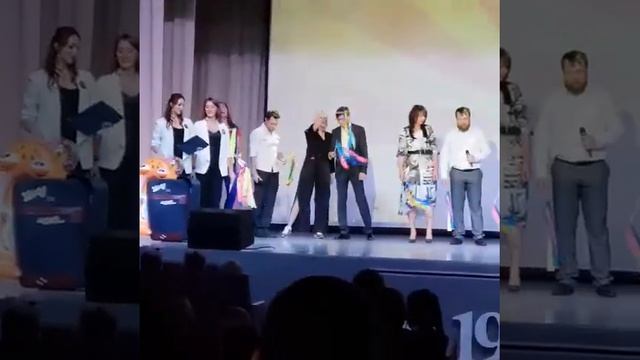 Сценка "Учителя пришли на работу после летних каникул. смотреть онлайн