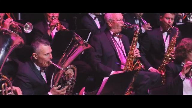 Нижегородский губернский оркестр "76 тромбонов" смотреть онлайн