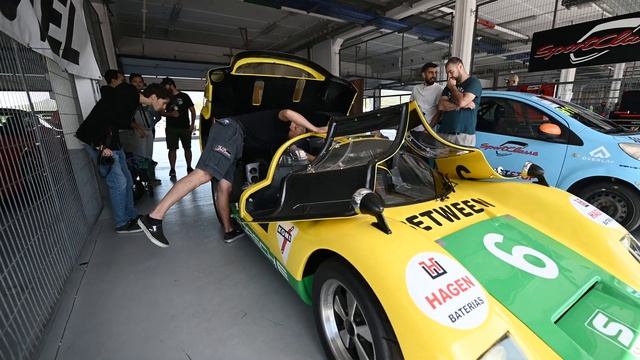 Porsche 906 - SportClasse смотреть онлайн