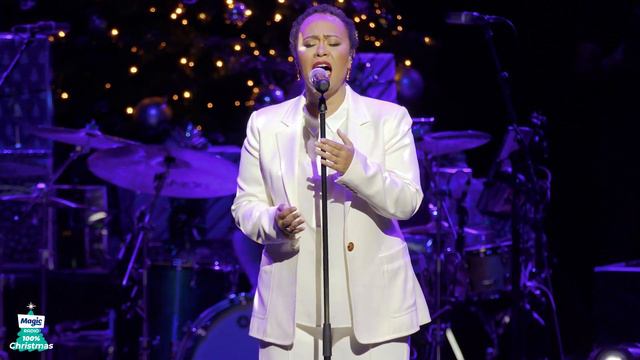 Emeli Sande - Silent Night | Magic of Christmas 2021 смотреть онлайн