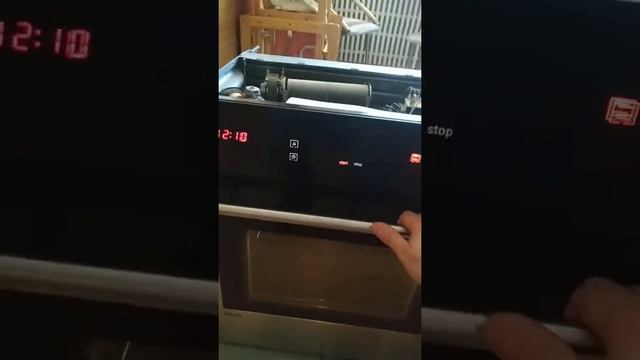 Треск духового шкафа Siemens. смотреть онлайн