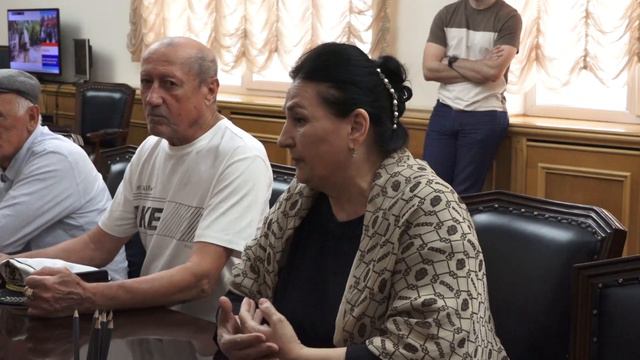Поздравление главы с Днем семьи любви и верности 2024г. смотреть онлайн