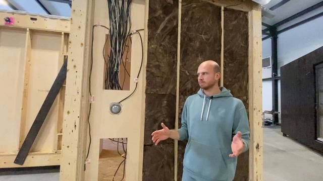 Чем МОДУЛЬНОЕ производство отличается от традиционной СТРОЙКИ смотреть онлайн