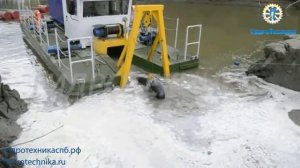 Земснаряд с погружным грунтовым насосом.