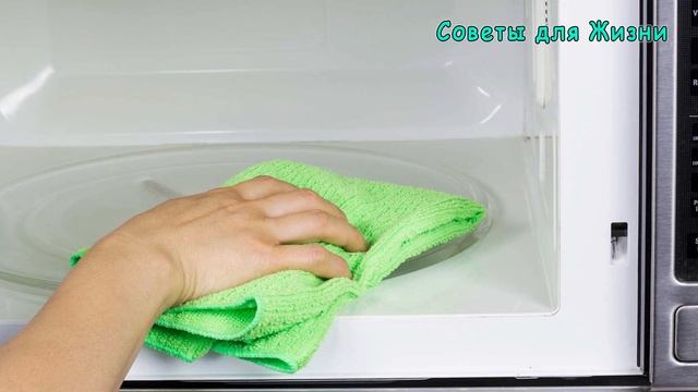 ✔ Как БЫСТРО и ЛЕГКО ОТМЫТЬ МИКРОВОЛНОВКУ ? Просто и Эффективно смотреть онлайн