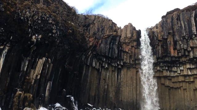 Svartifoss waterfall смотреть онлайн