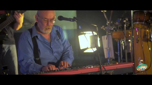 "Crazy Night", "Like A Moth", And "Wishing Well" - Creamery Station (Live) смотреть онлайн
