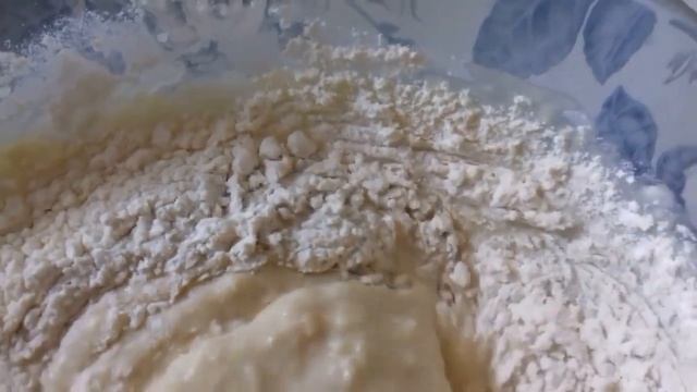 Вкусные, ароматные оладьи с тестами яблоками! смотреть онлайн