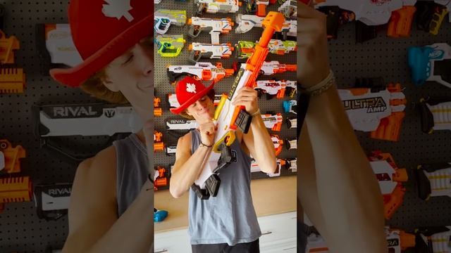 NERF WAR! Gun Upgrade Battle! смотреть онлайн